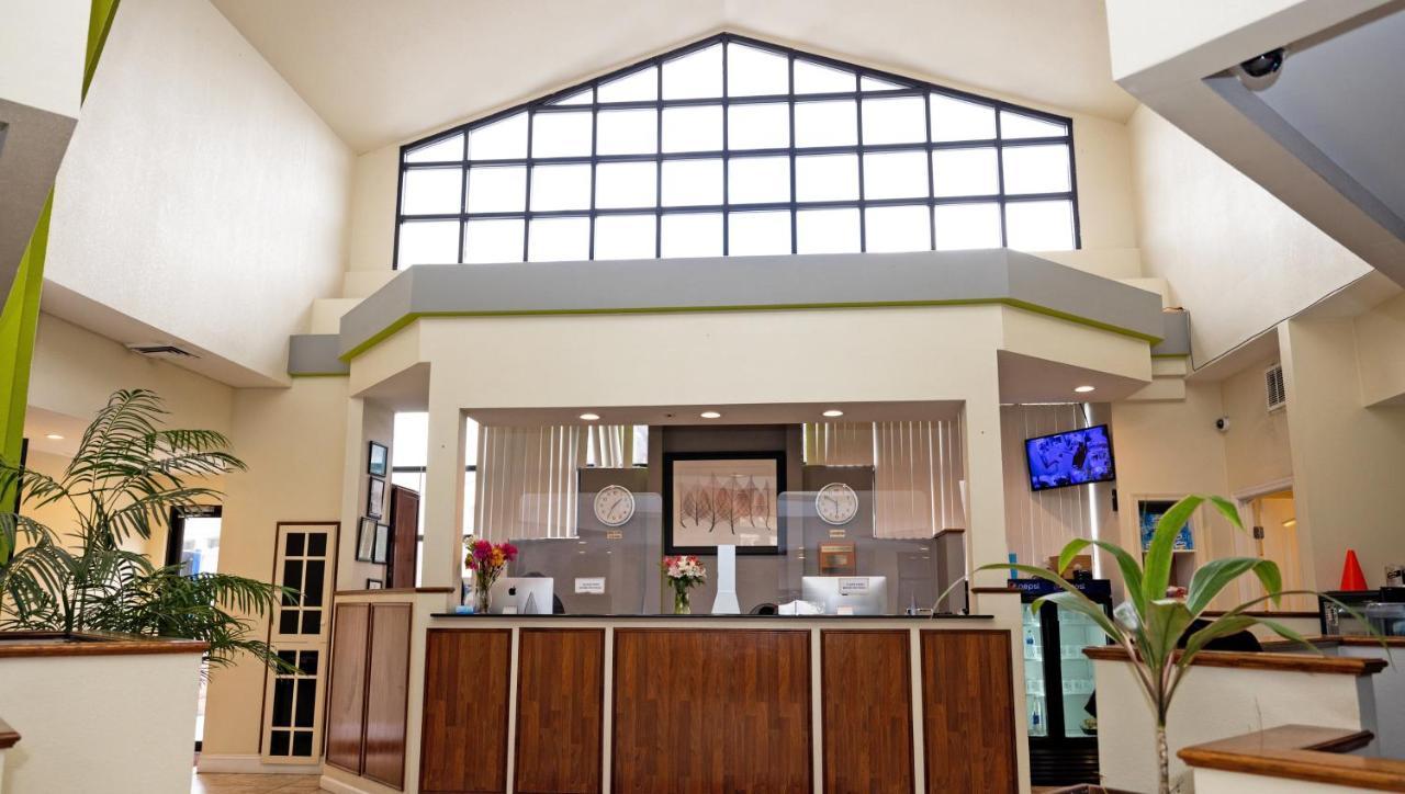 Magnuson Hotel Virginia Beach Exterior foto